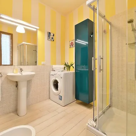 Borgo In Color - Sweet Dreams In