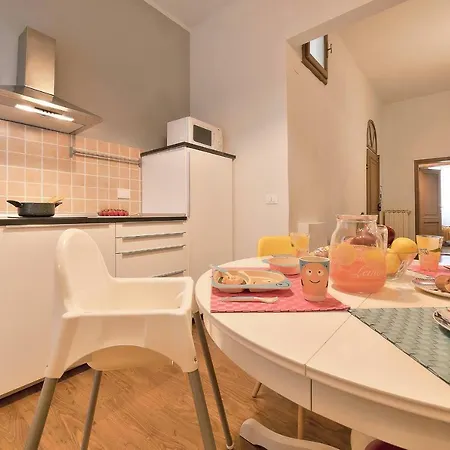 Apartment Borgo In Color - Sweet Dreams In Florence