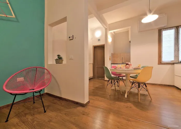 Borgo In Color - Sweet Dreams In